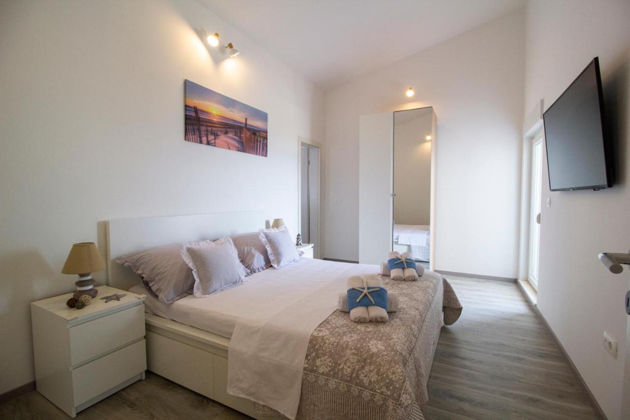 Apartman Cicibella Каштела Экстерьер фото