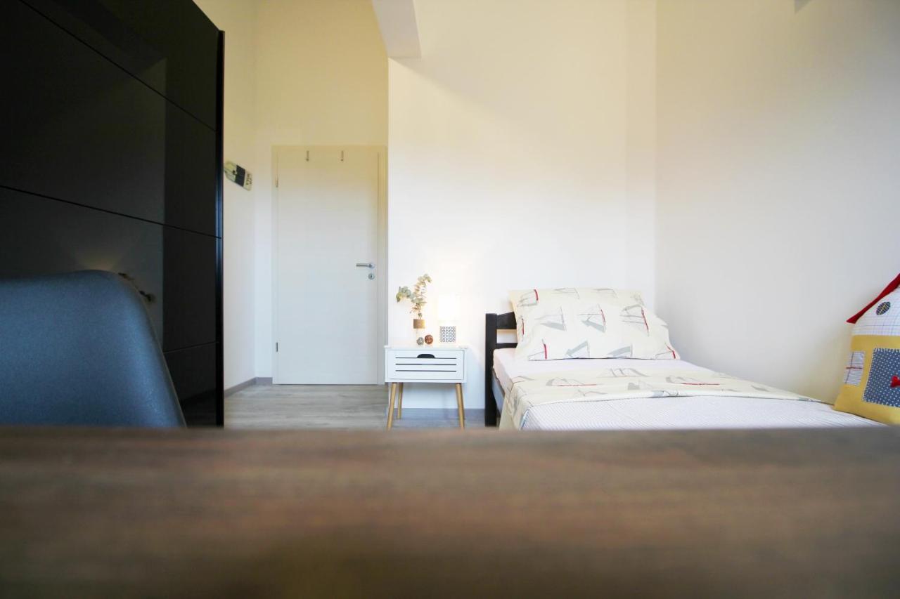 Apartman Cicibella Каштела Экстерьер фото